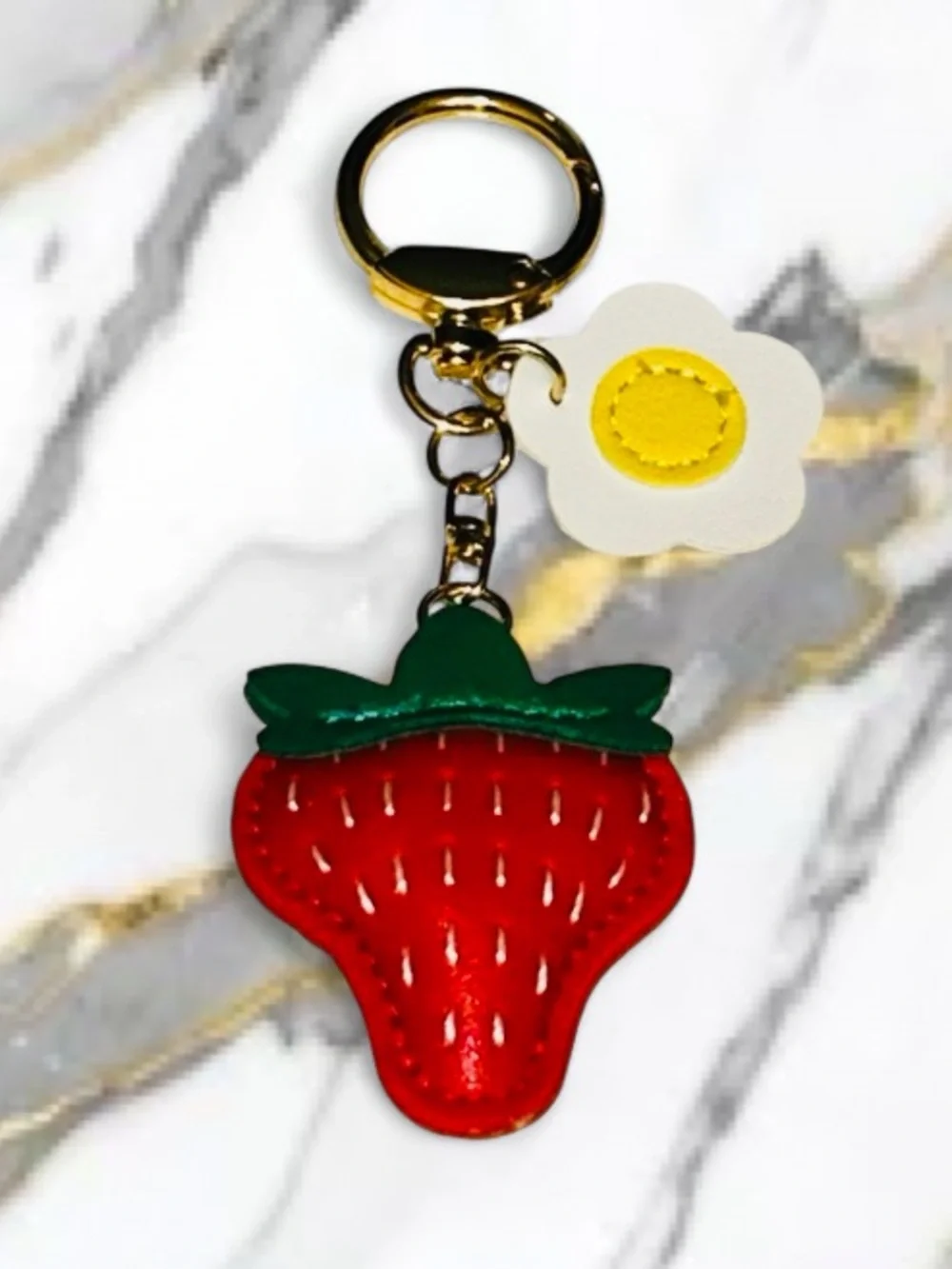 🆕🍓 Strawberry & Daisy Vegan Leather Keychain Charm NWT